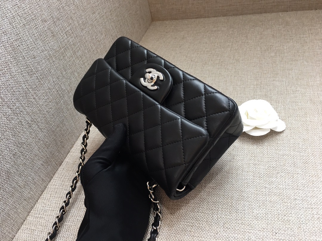 Small Classic Flap Lambskin Bag A01116 Black/Silver